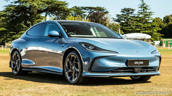 MG Unveils Two New Electric Vehicles and an Attractive Roadster at Goodwood | Carscoops